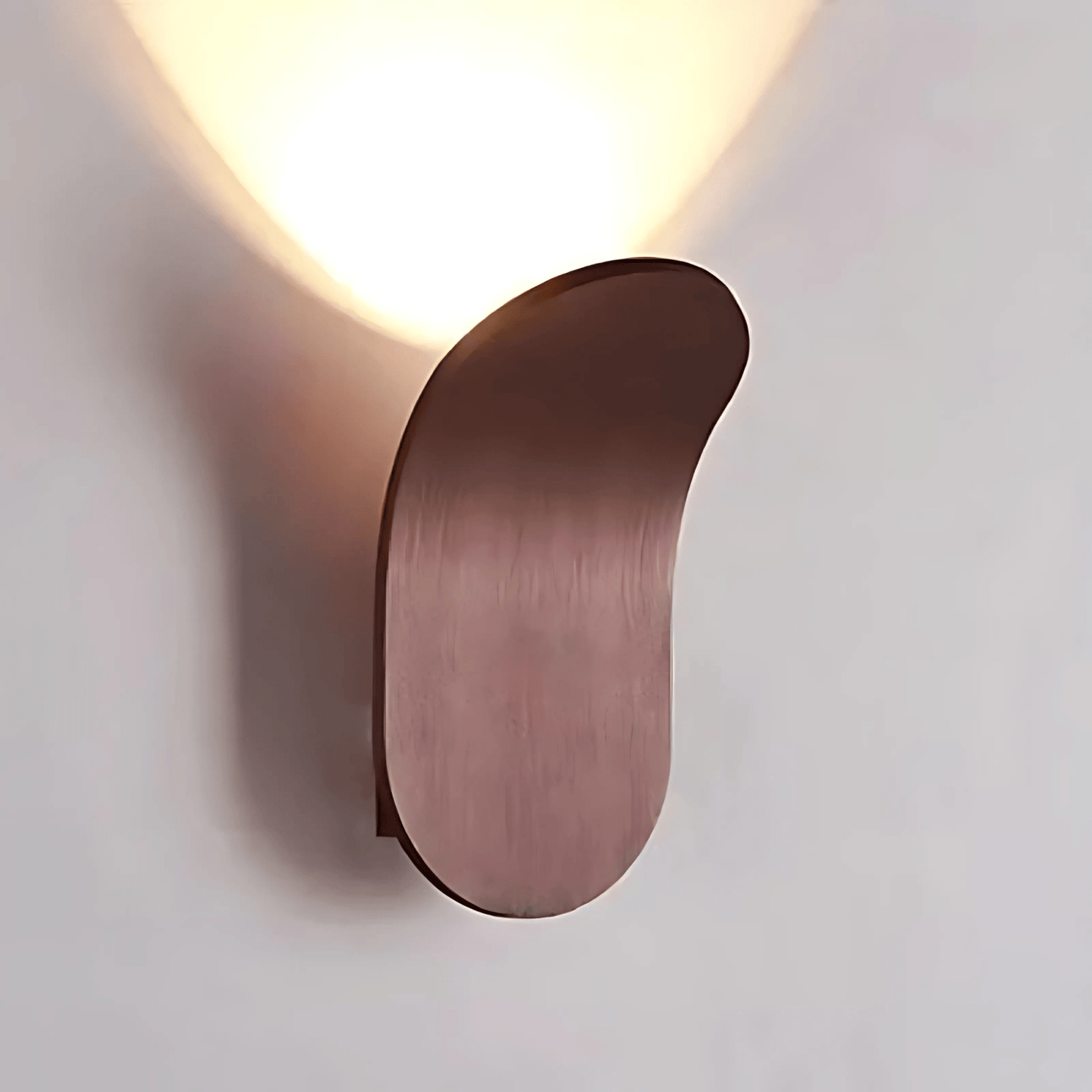 Kinkiet LED Nowoczesny Zagięty Design Ciepłe Światło