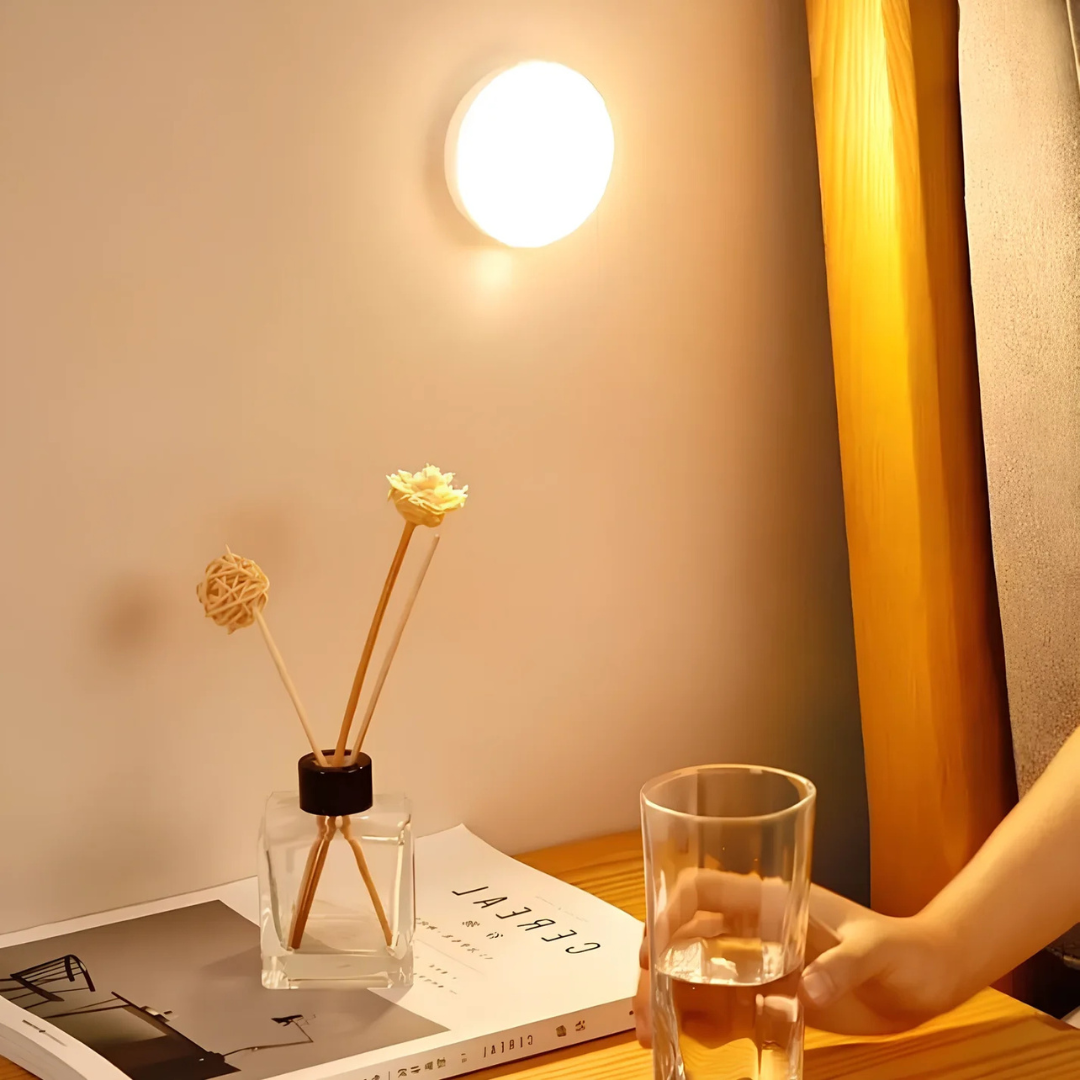 Bezprzewodowa Lampka LED Z Czujnikiem Ruchu Ściemniana