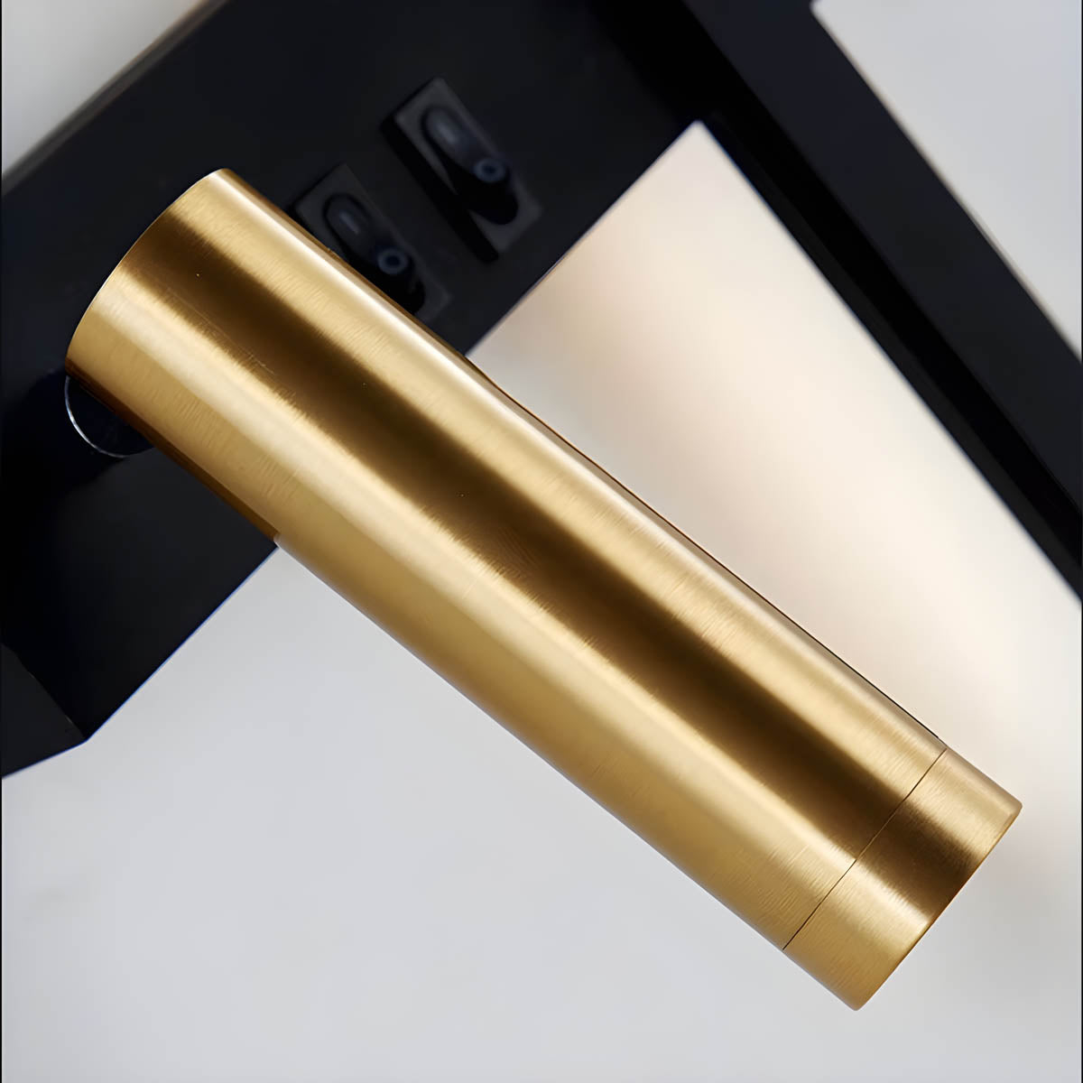 Kinkiet LED Nowoczesna Lampa Ścienna Minimalistyczna Z Punktem