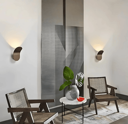 Kinkiet LED Nowoczesny Zagięty Design Ciepłe Światło