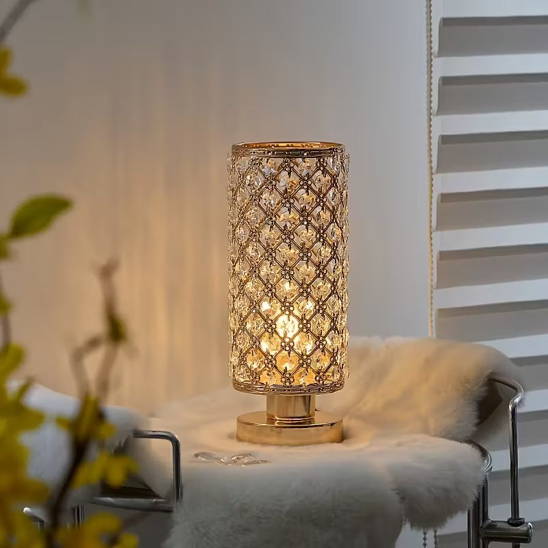 Lampa Stołowa Z Cylindrycznym Stelażem