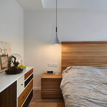 Lampa Wisząca LED Minimalistyczna Stożkowa