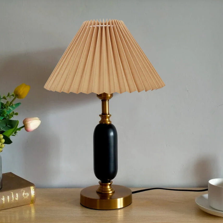 Lampka Stołowa Plisowany Klosz Retro