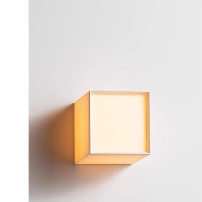 Nowoczesna Lampa Ścienna LED Sześcienna Dekoracyjna