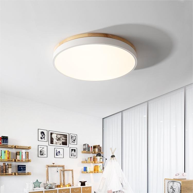 Drewniana Lampa Sufitowa Okrągła do Salonu Płaska Detail