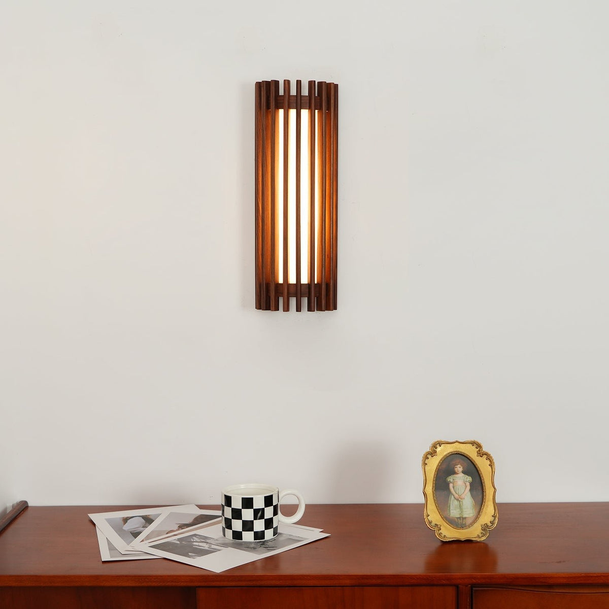 Japońska Orzechowa Wewnętrzna Lampa Ścienna Drewniana Lifestyle