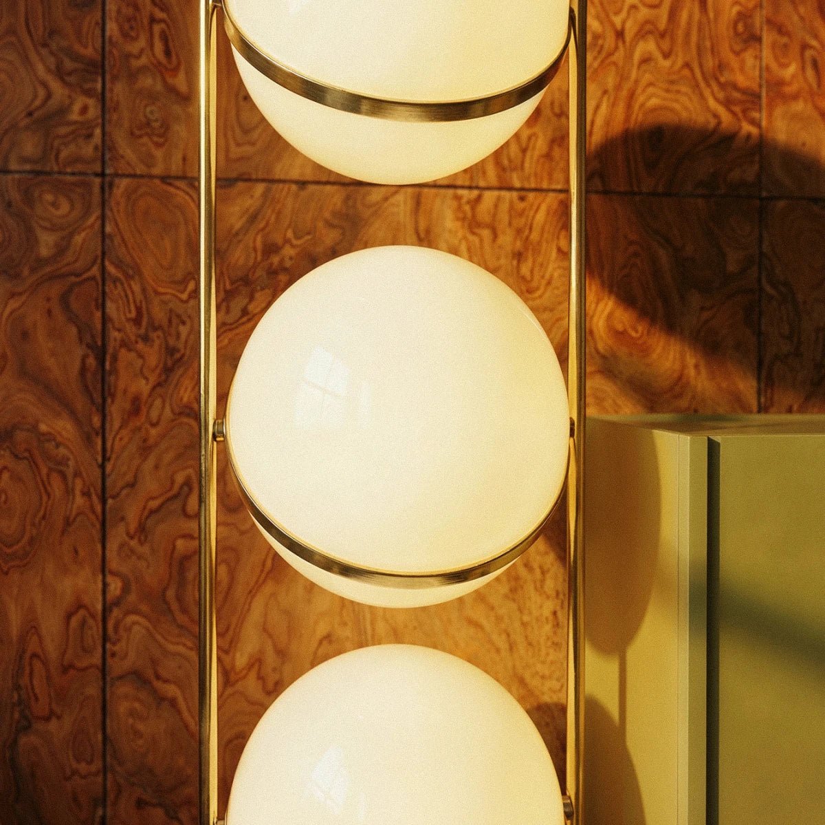 Japońska Stalowa Lampa Podłogowa z Kulami View 25