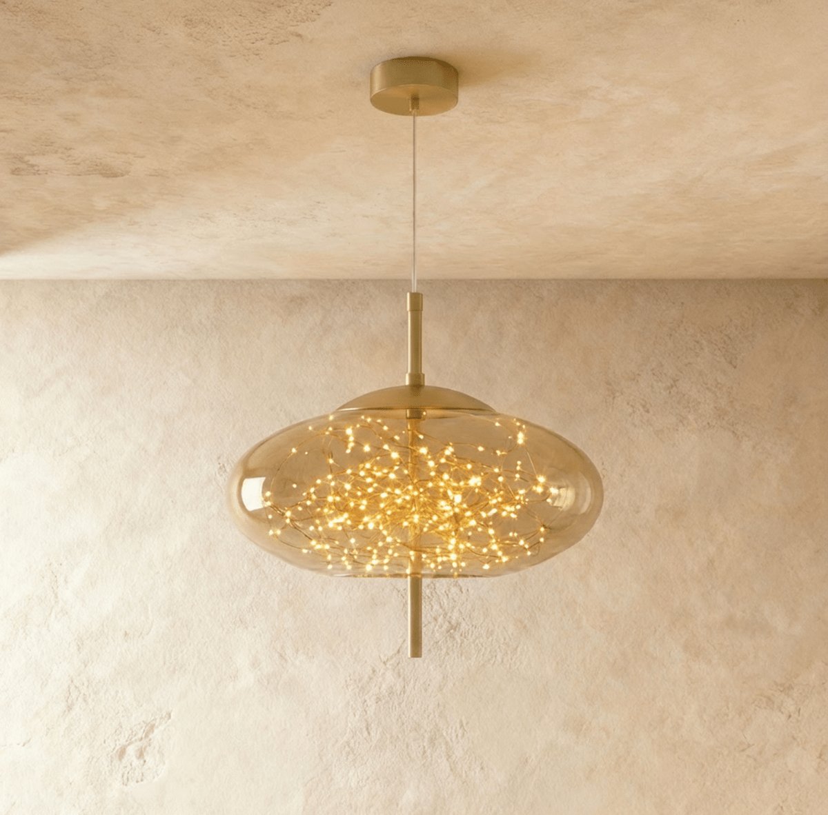 Minimalistyczna Szklana Lampa Wisząca Skręcona Kula Angle