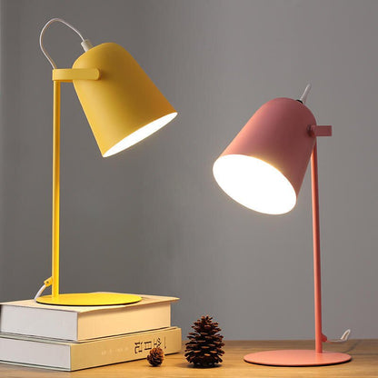 Nordic Macaron Color Creative Iron Bucket Design 1-Light Table Lamp Close Up