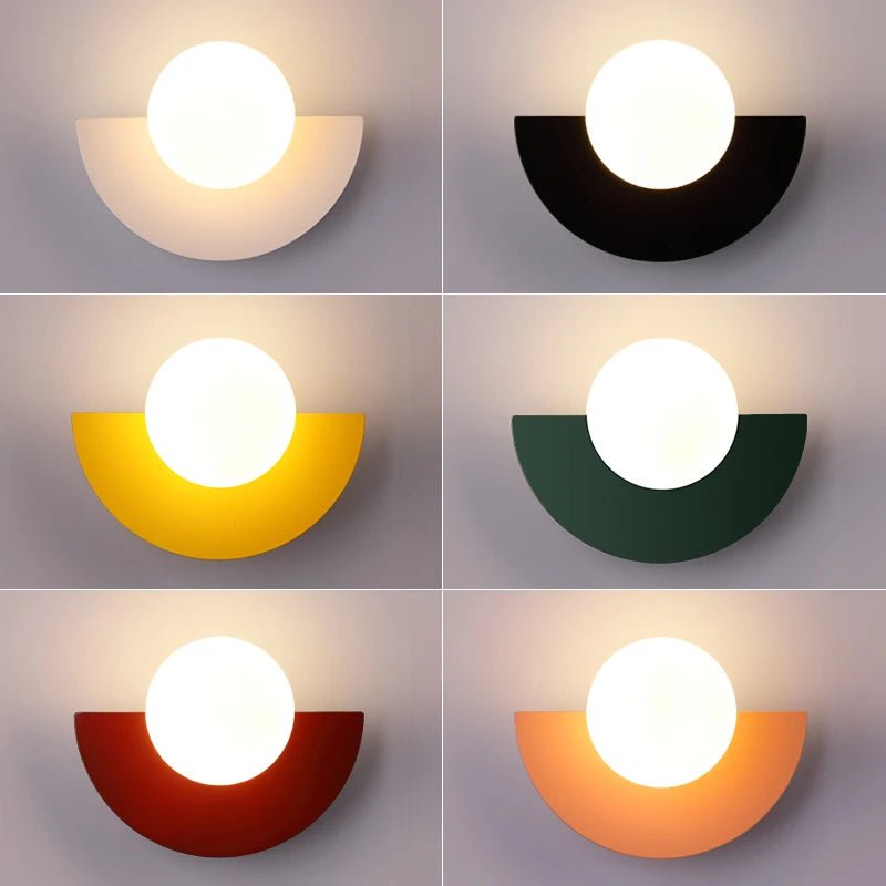 Nowoczesna Lampa Ścienna LED z Półkulistym Kloszem Detail
