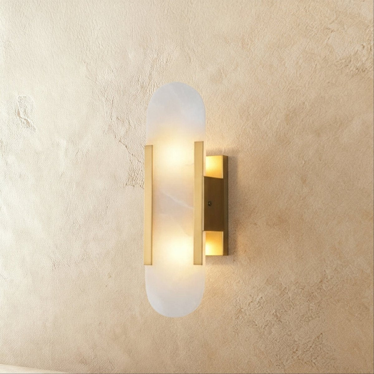 Postmodernistyczna Alabastrowa Lampa Ścienna z Marmurowym Kloszem Hero