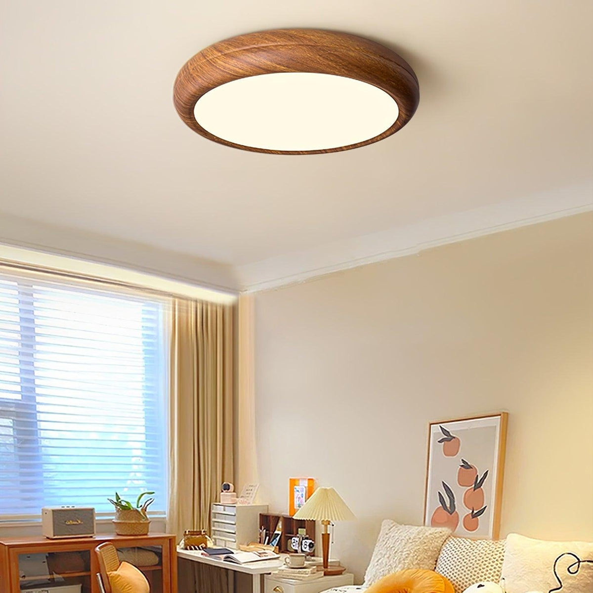 Skandynawska Lampa Sufitowa Okrągła z Wzorem Drewna Angle